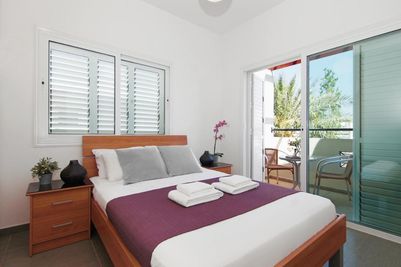 Villa Palm Protaras Exterior photo