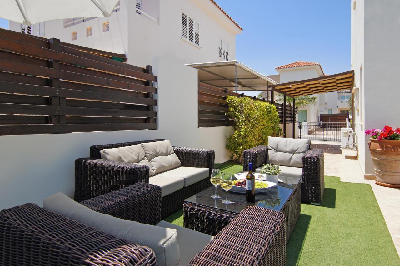 Villa Palm Protaras Exterior photo